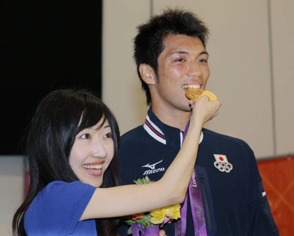 村田諒太と妻